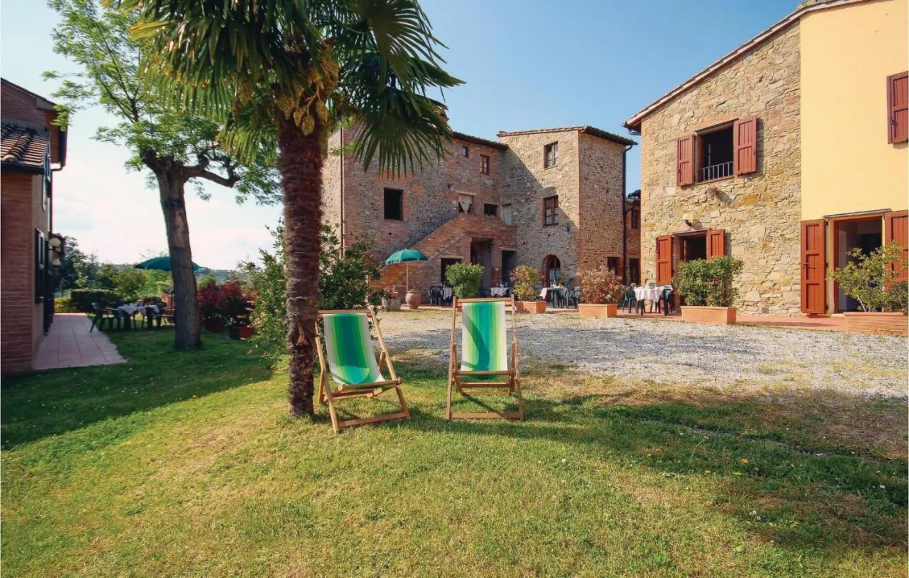 Apt, 16B Querce  0*, Querce (Lucca) Italy